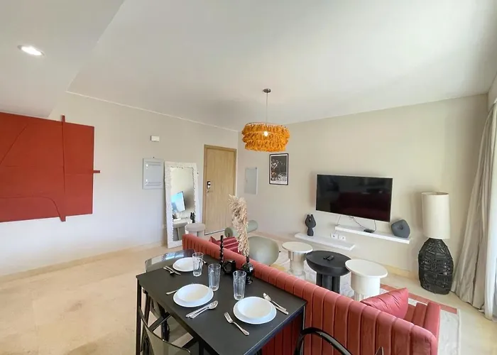 Snazzy 1bdr W Rooftop Mangroovy Free Pool & Access * Gurdaka