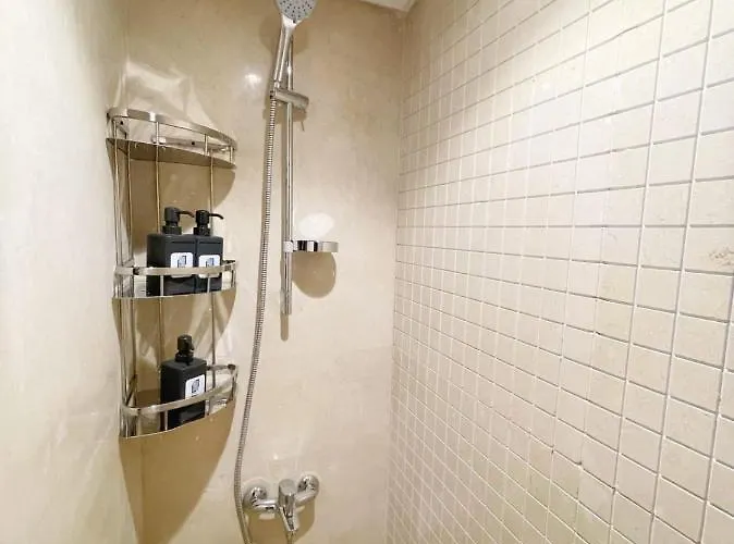 Apartman Snazzy 1bdr W Rooftop Mangroovy Free Pool & Access